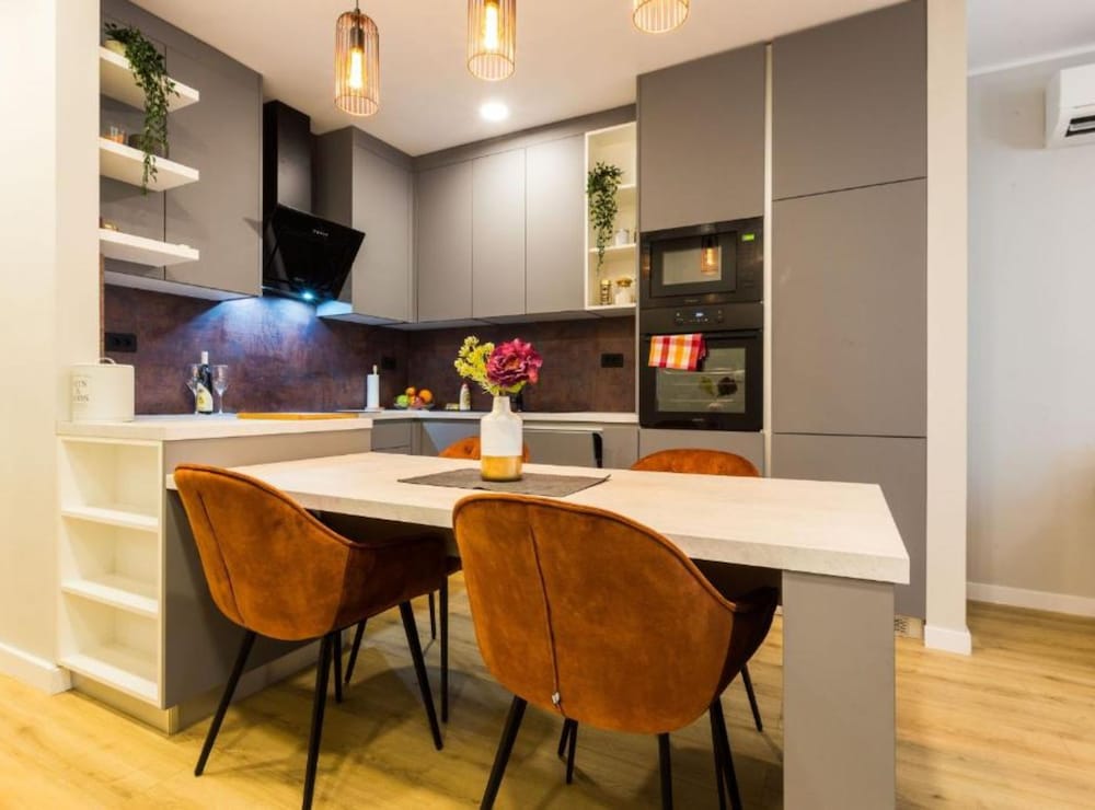 Cultural Haven Central Two Bedroom Apartment in Zadar With City Views