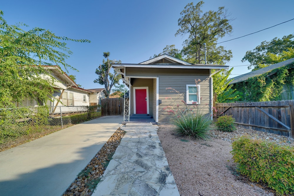 Walk to Alamodome! Pet-friendly Home w/ Yard