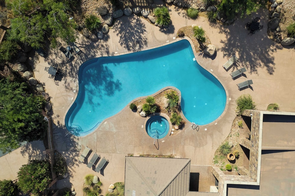 The Overlook at Coral Springs