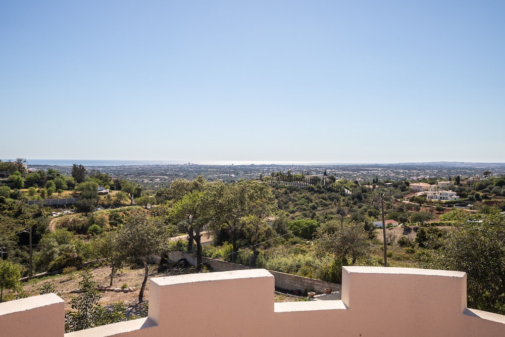 Looking to Landscape Sea View Private Pool Villa