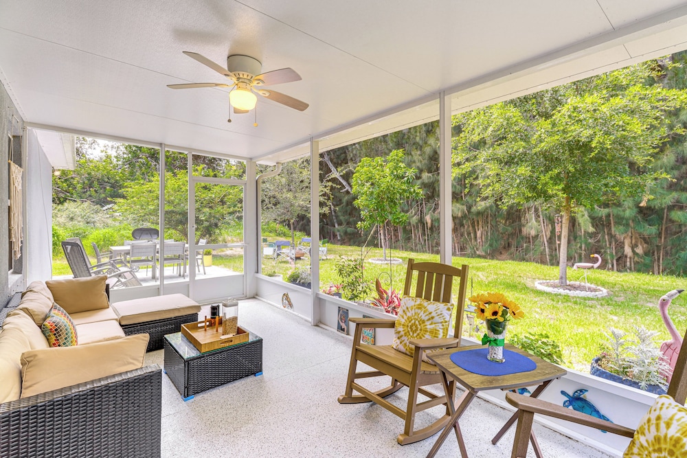 3 Mi to Dtwn Sebastian: Home w/ Furnished Patio!