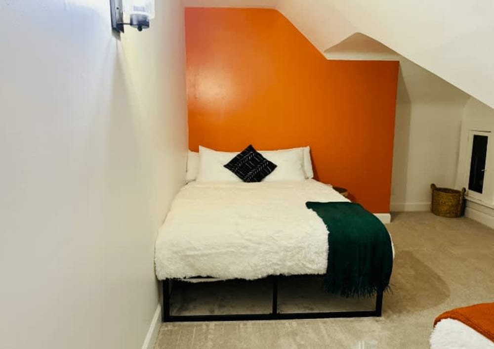 Short North Convention King Bed Free Parking