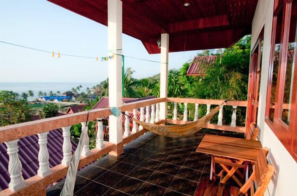 Haad Yao Resort