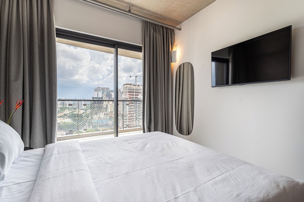 Ayra Pinheiros - Apartamentos com vista incrível para São Paulo ao lado da Rebouças e Faria Lima