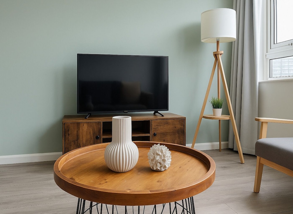 Elegant 2 Bedroom Apartment in Battersea