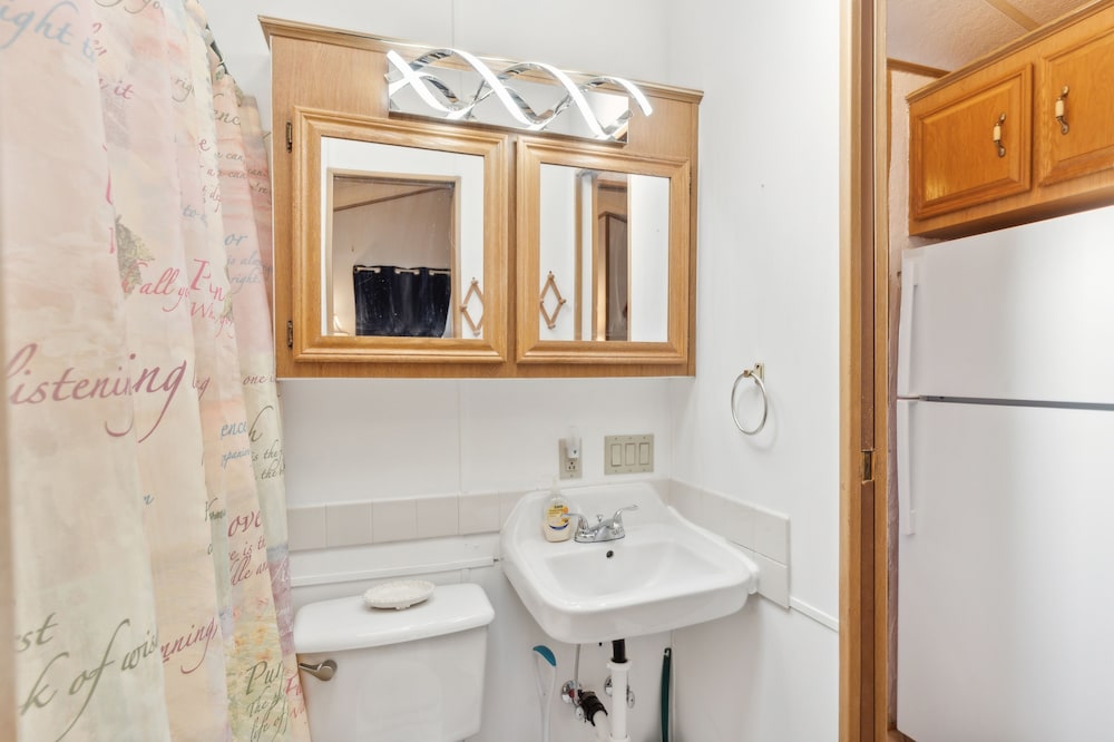 Lakefront Retreat In Badin Shores Resort 2 Bedroom Home