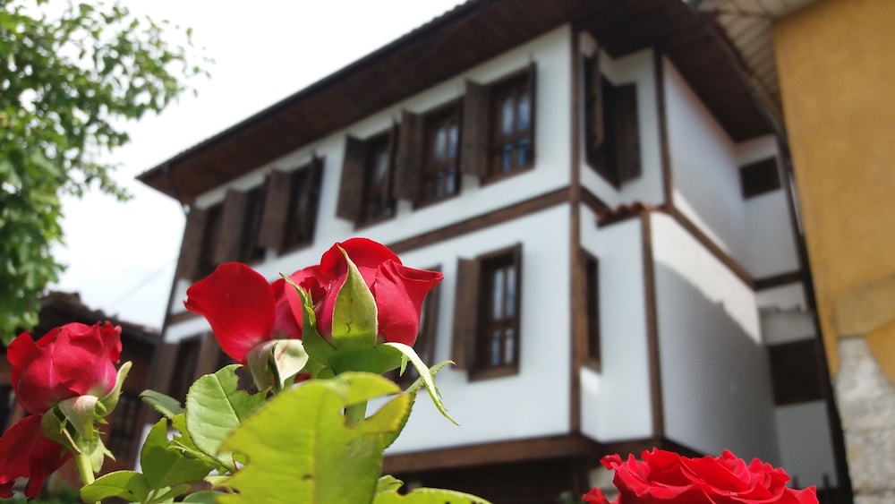 Gunes VIP Konak Otel