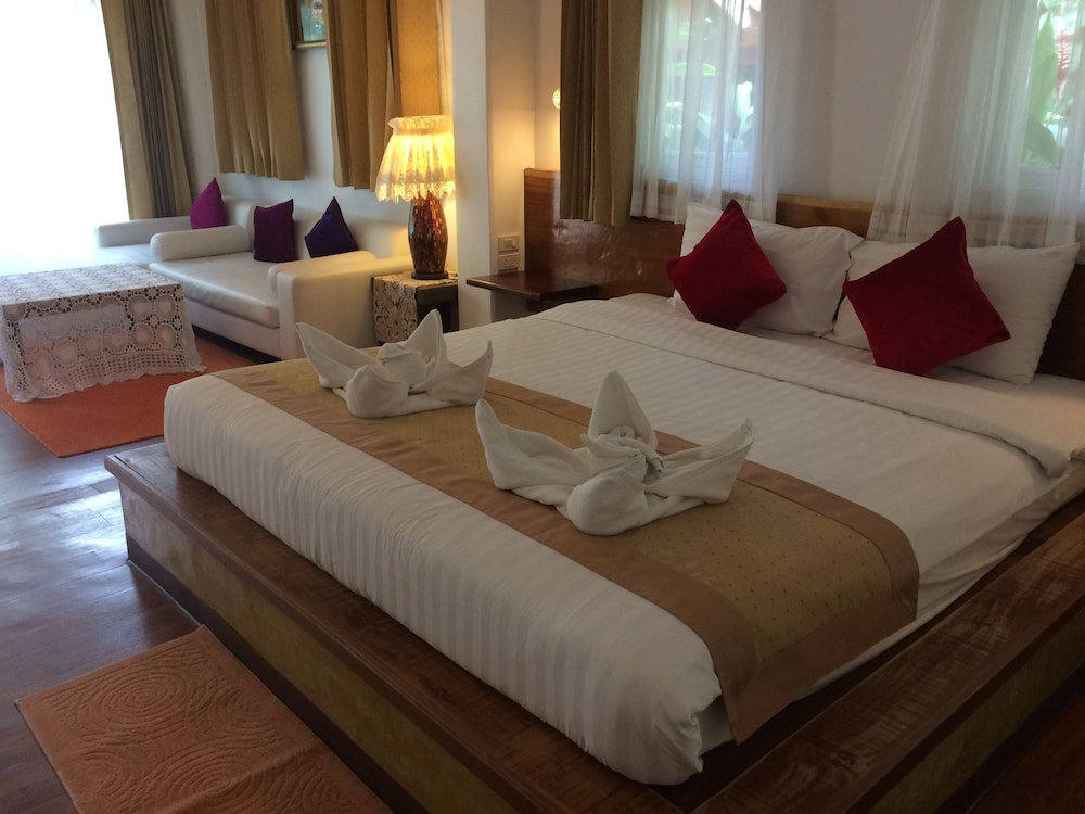 Green View Village Resort
