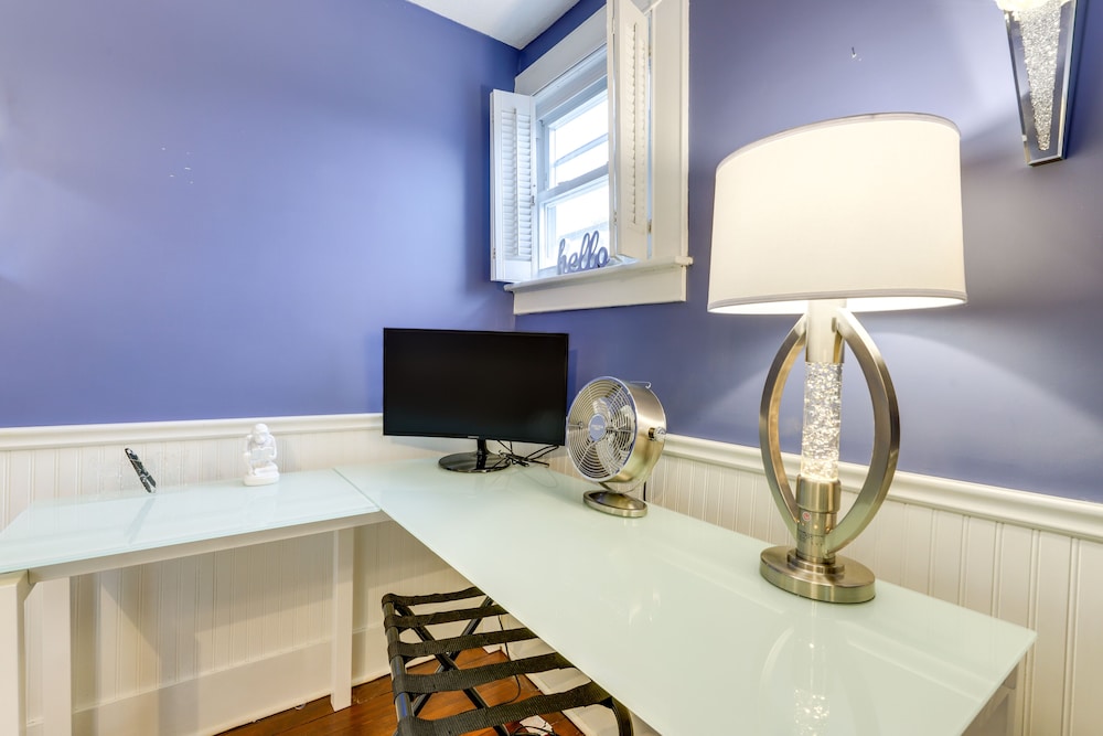 Cozy Springfield Vacation Rental Near Downtown