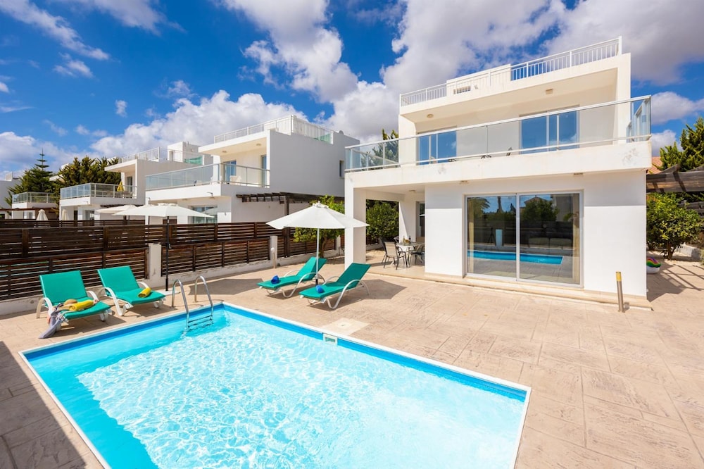 Villa Coral Bay 7 in Peyia