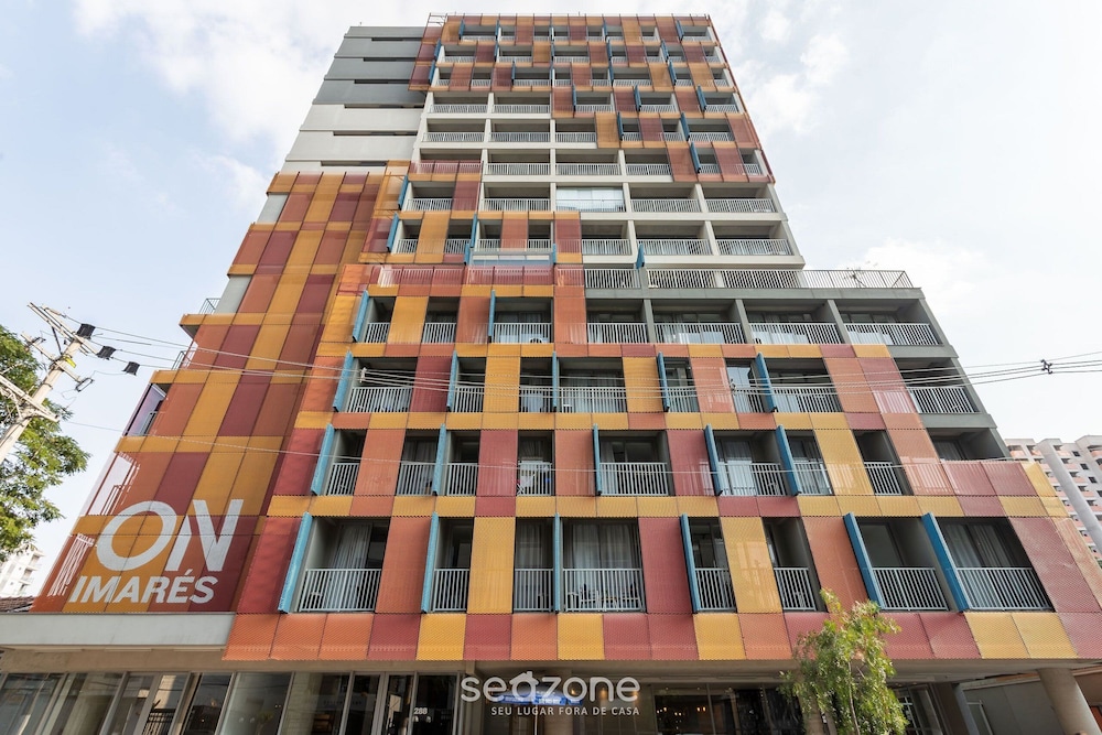 Studio 300m From the Indianopolis Metro Ois1003
