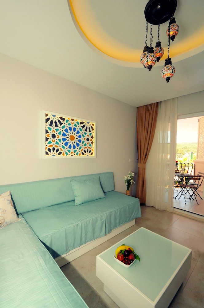 Sea Breeze Otel & Daireler - Image 34