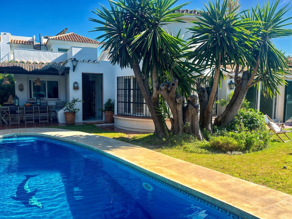 Villa Alfredo in Estepona