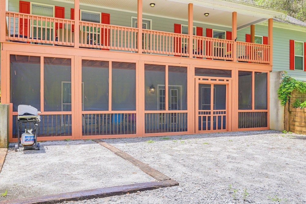10 Mi to Chattahoochee Bend: Peaceful Apt w/ Patio