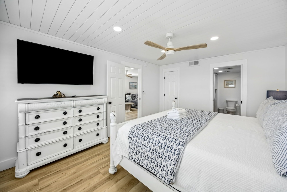 Amelia By The Sea 101 2 Bedroom Condo