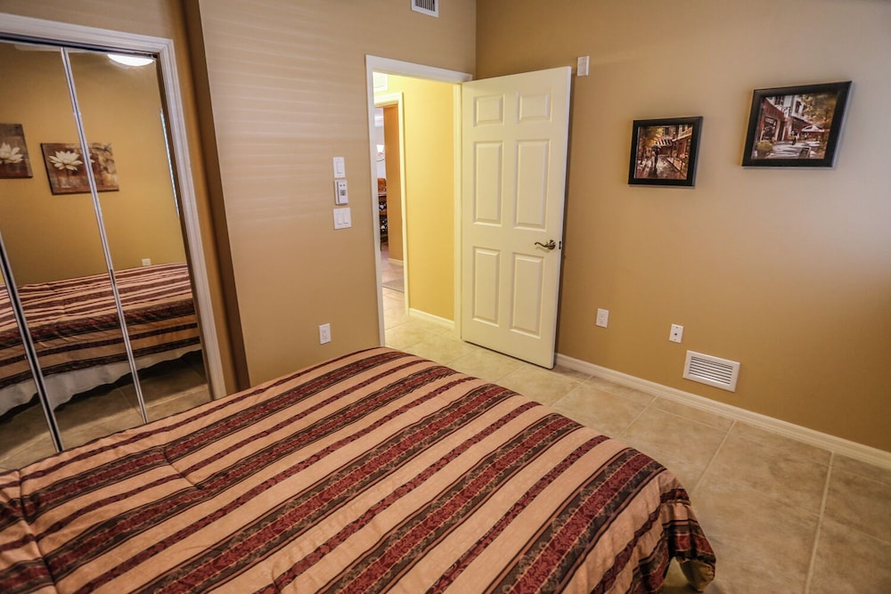 Bella Lago 423 by Distinctive Beach Rentals