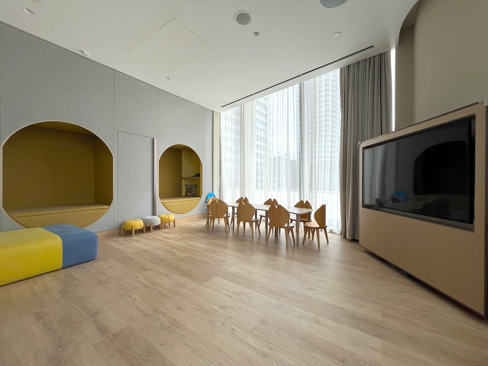 Flex Emaar Address