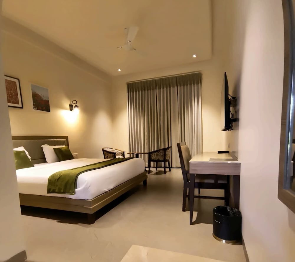 Matsya Amazon Resorts