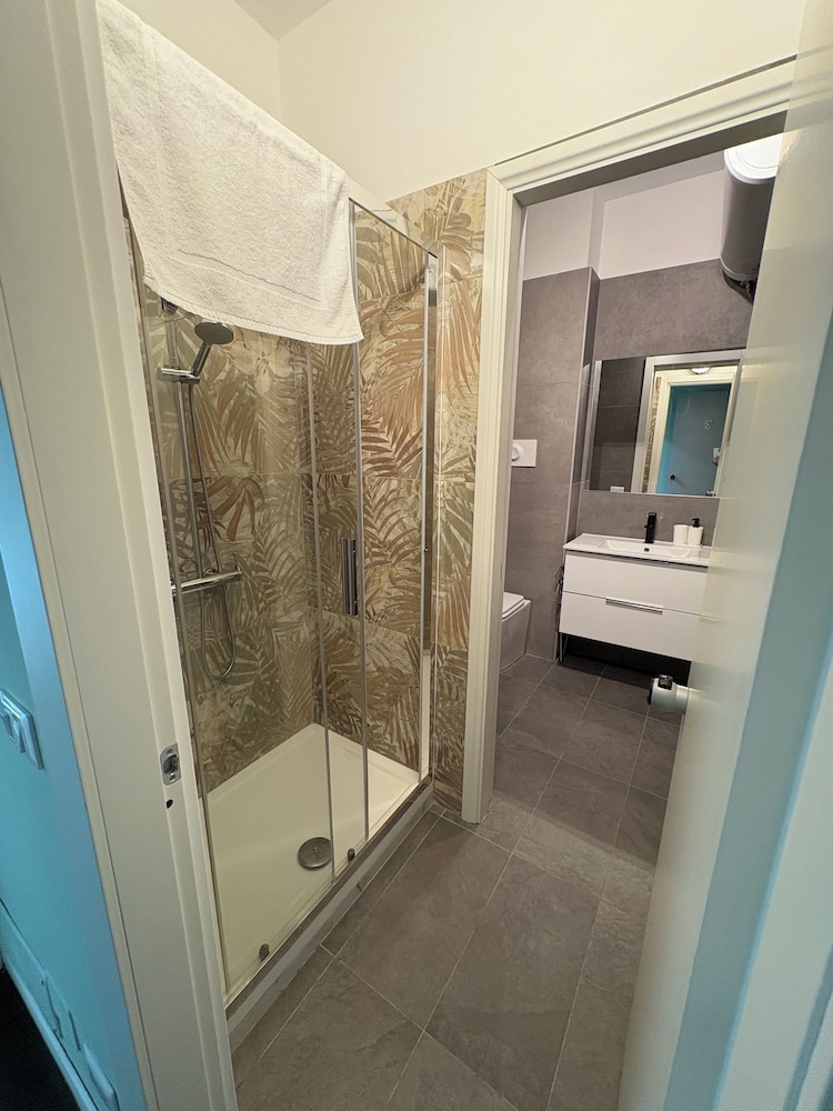 The Central Rock Inn camere con bagno privato self check in