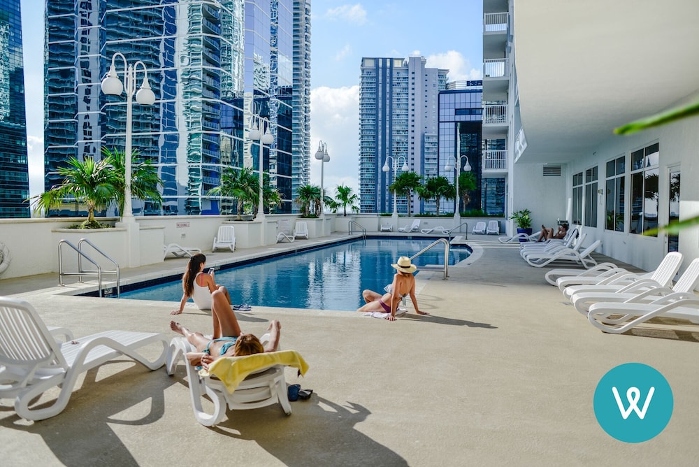 Stylish  Condo in Brickell Free Parking