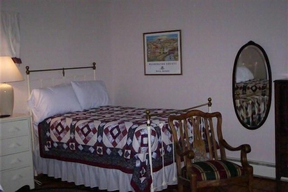 Spring Motor Inn