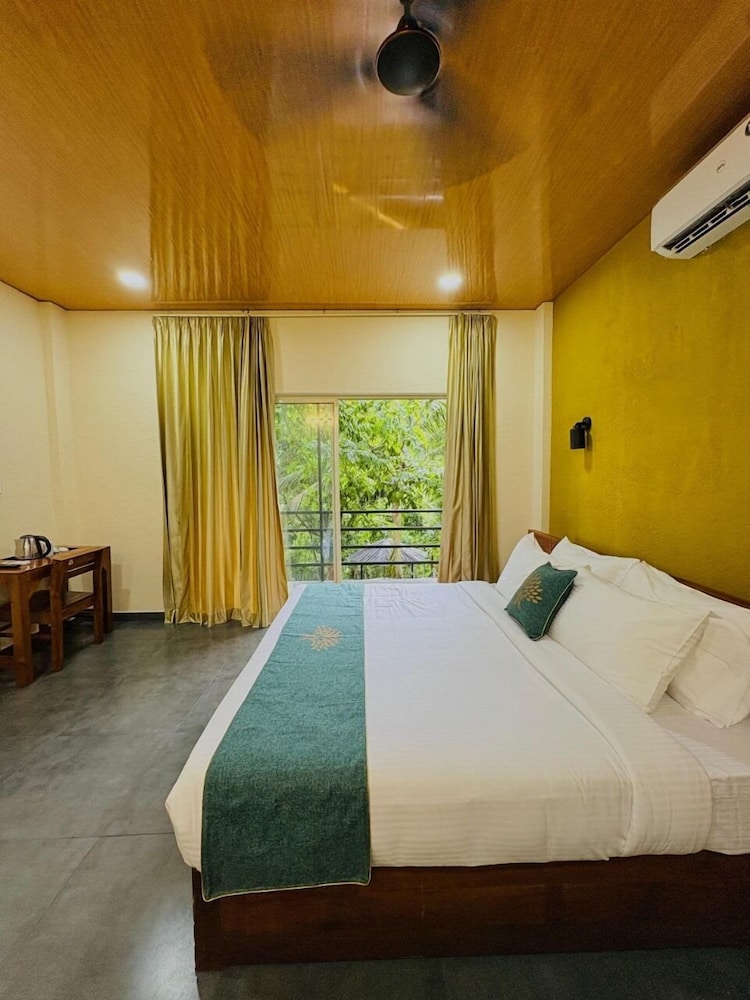 Vayalada Garden resort
