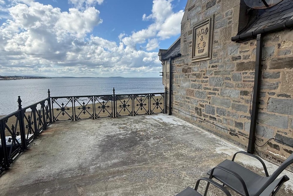 Strathlene House Retreat - 5 Bedrooms