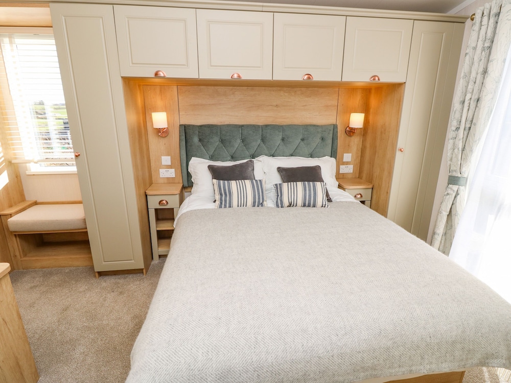 Vendee Lodge