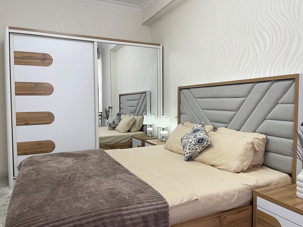 New Kamolon by RNB estate