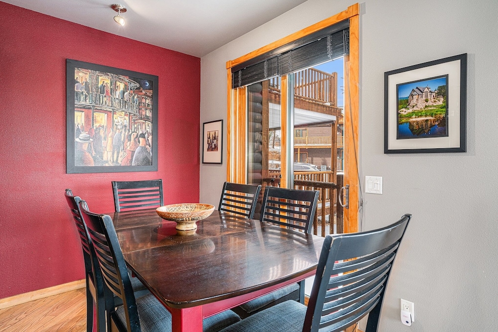 Estes Park Vacation Lodging