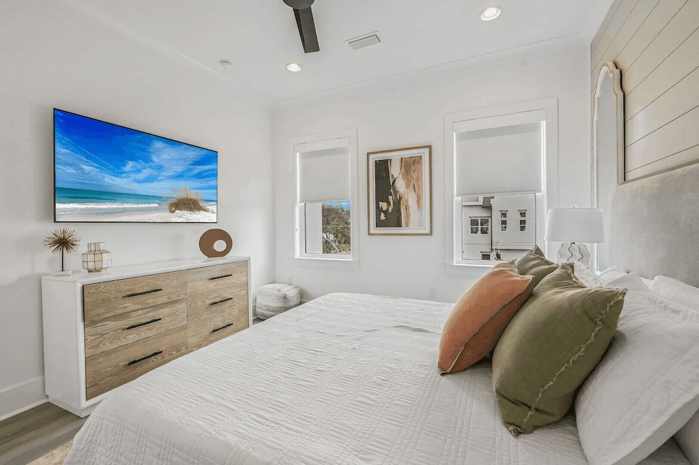 30A Sunset 30a Sunset Palazzo by Avantstay Sleeps 20 Boat-friendly + Pool