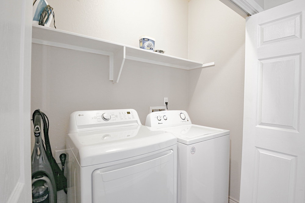 Game Day Getaway Near Texas A&m 4 Bedroom Home