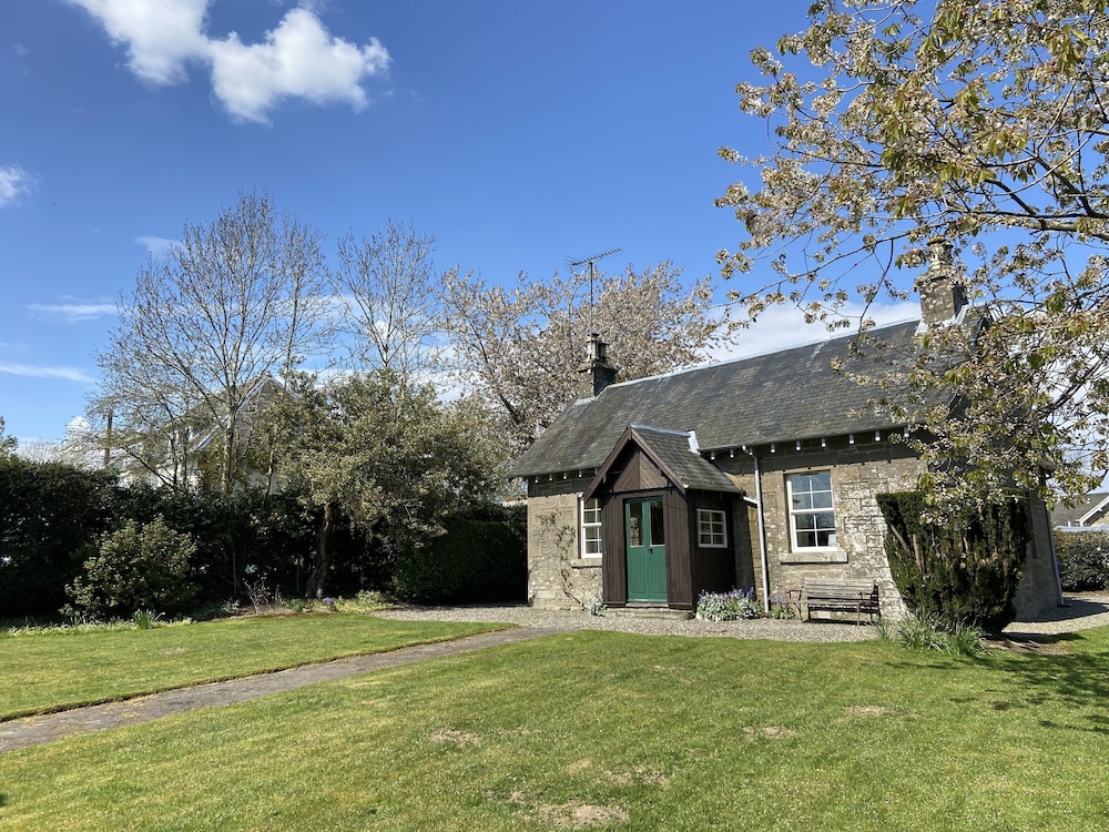 Cardross Estate Holiday Cottages