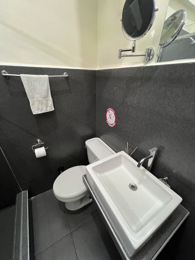 Airport Tampu B&B - Lima Airport, photo 61