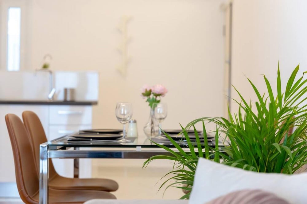 Koukaki lux 2BD 1master ap Next to Acropolis