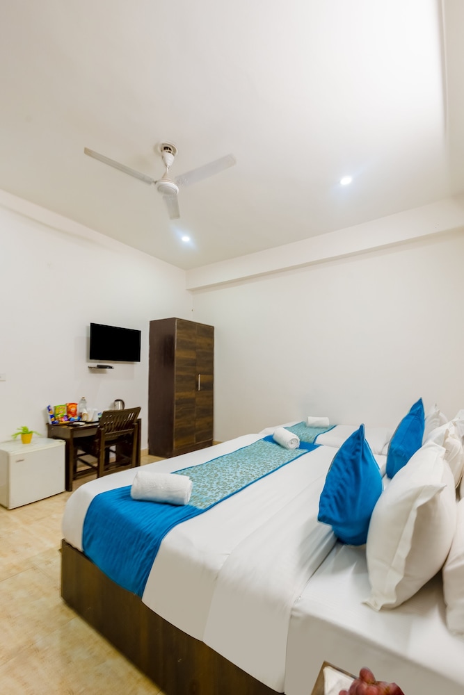 Hotel The Kiara - Complimentary Oneway Airport Transfer