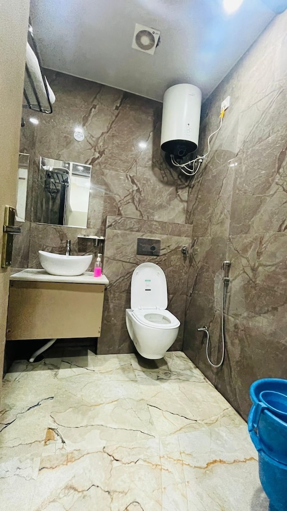 Hotel Shri Radha Sneh Mathura