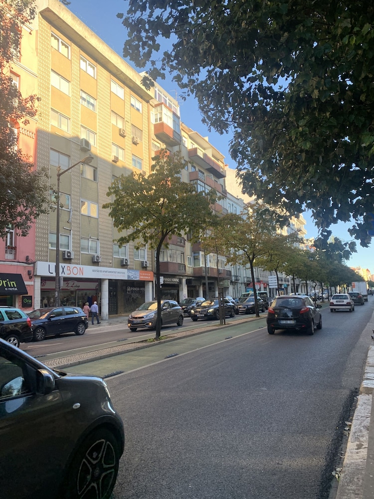 Lisboa Almirante Reis Central Flat D