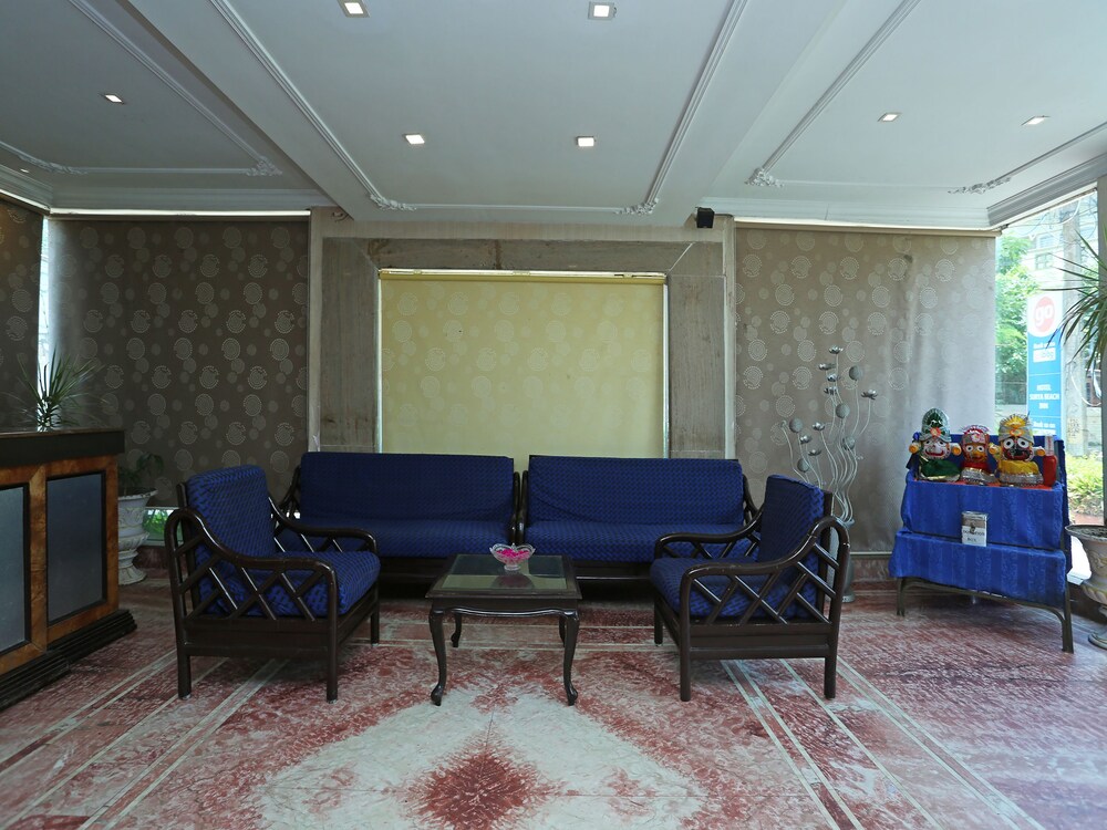 Capital O 1463 Surya Beach Inn