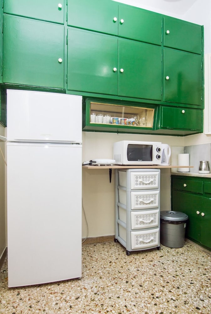 Sunny 1bd Apartment Just 1minute to Acropolis