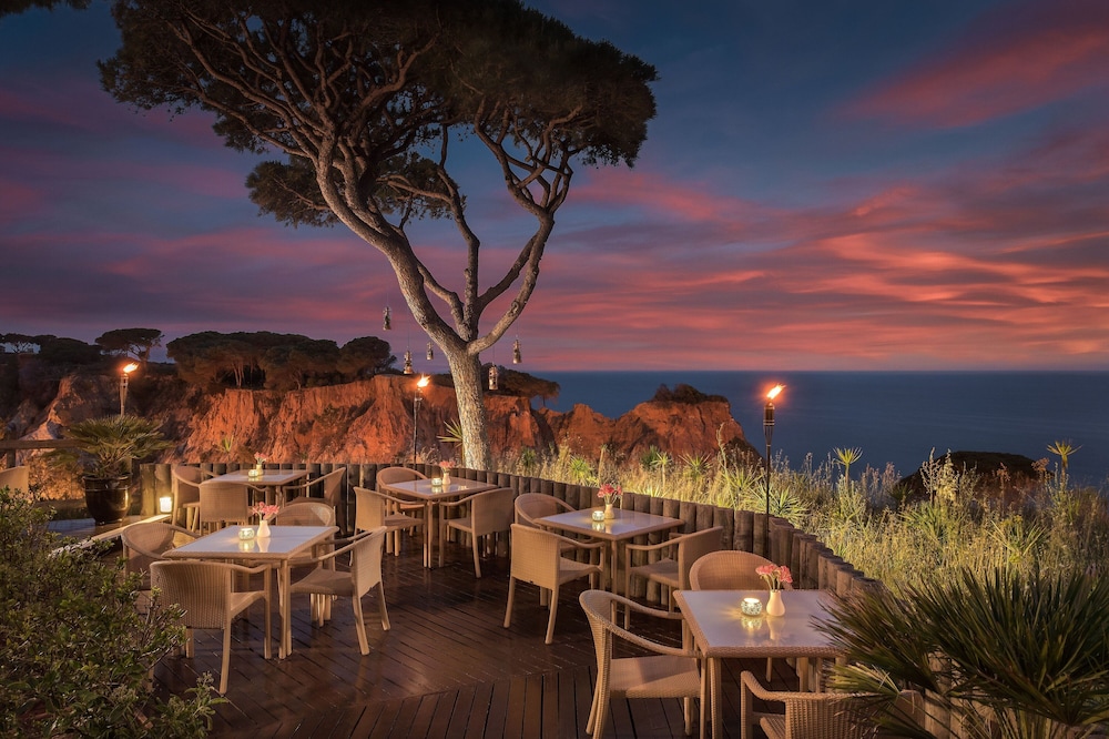 Pine Cliffs Ocean Suites, a Luxury Collection Resort & Spa