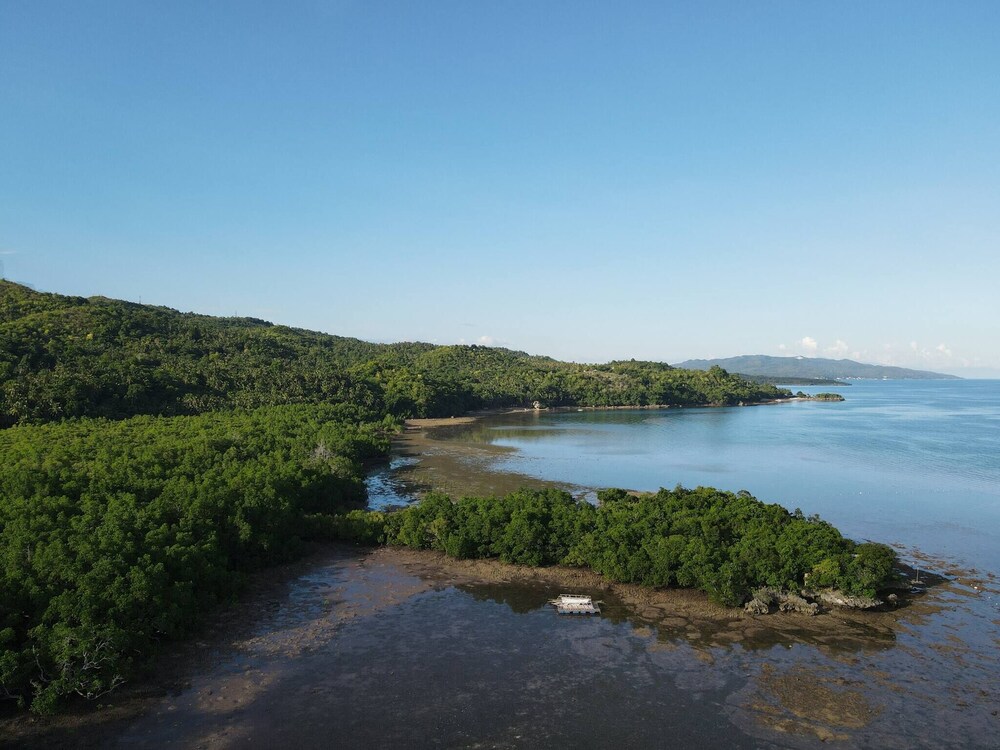 Balcon - Exclusive Private Villa in Camotes Island, Cebu, Philippines