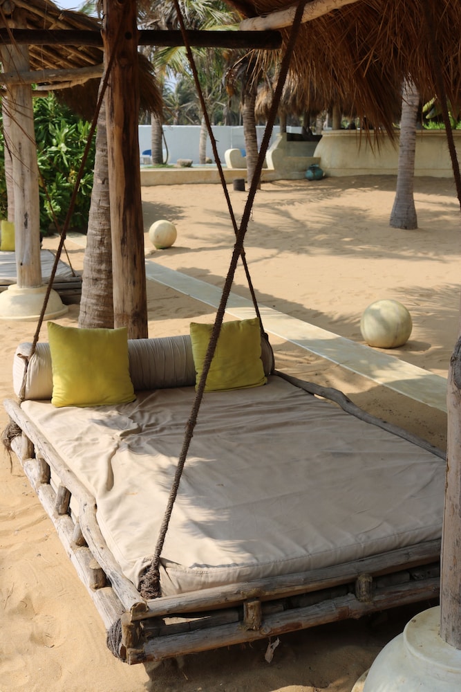 Dolphin Beach Kalpitiya