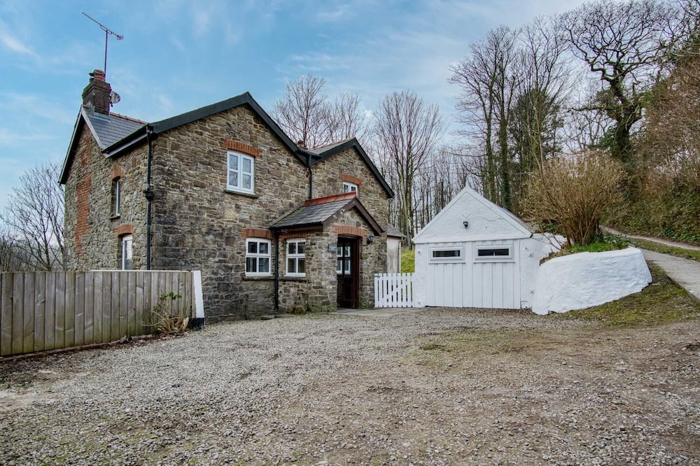 Woodcocks House - 3 Bedroom Holiday Home - Kilgetty