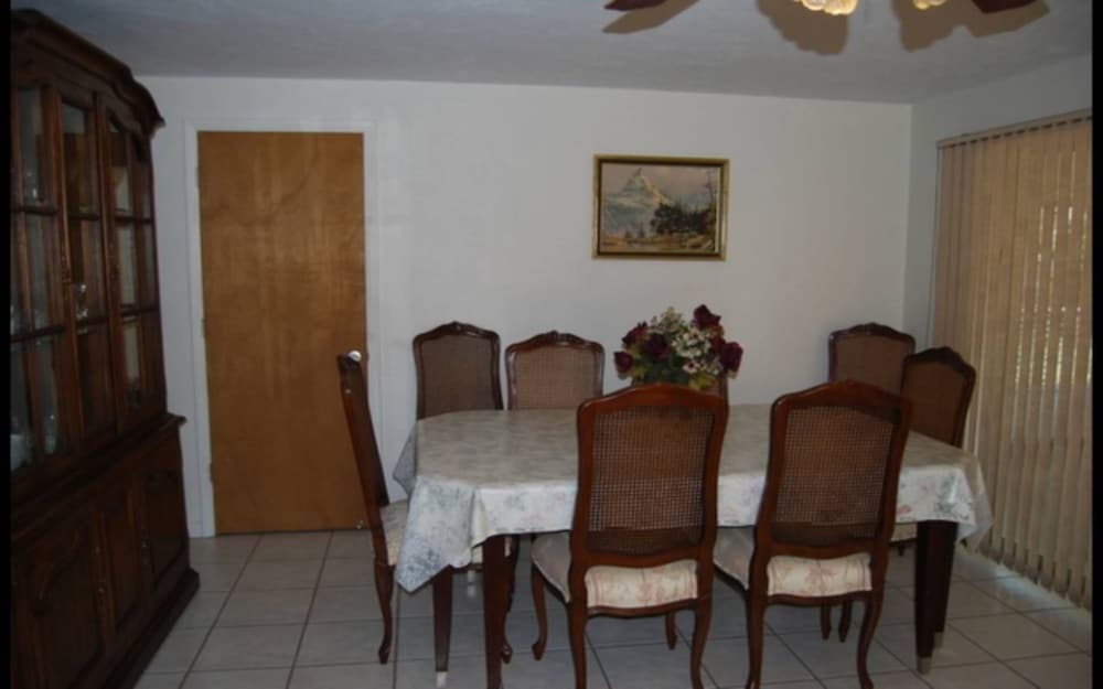 dining