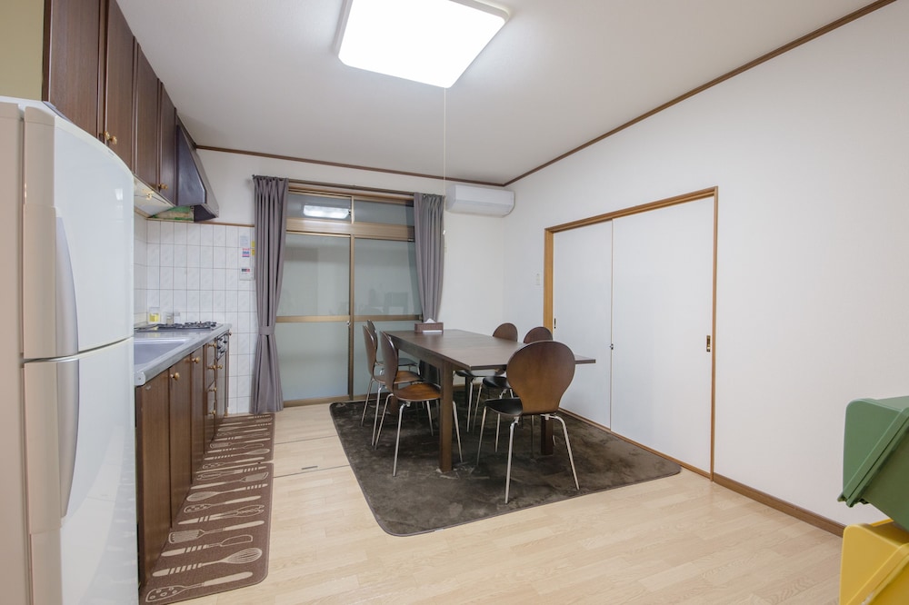 Hiroshima Danbara Guesthouse by EXseed