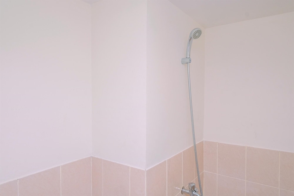 Best Deal and Tidy 2BR Podomoro Golf View Apartment