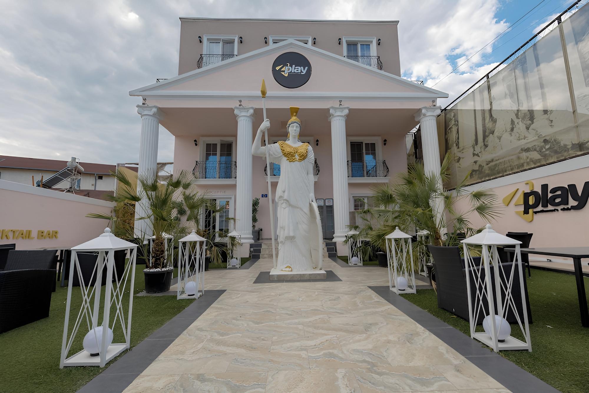 Photo 13