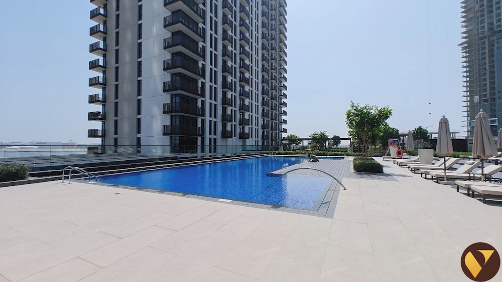 Vogue Creek Crescent Balcony Pool View