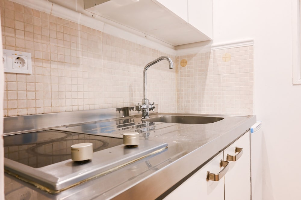 M Slo160 Lindo Estudio en Barrio Justicia